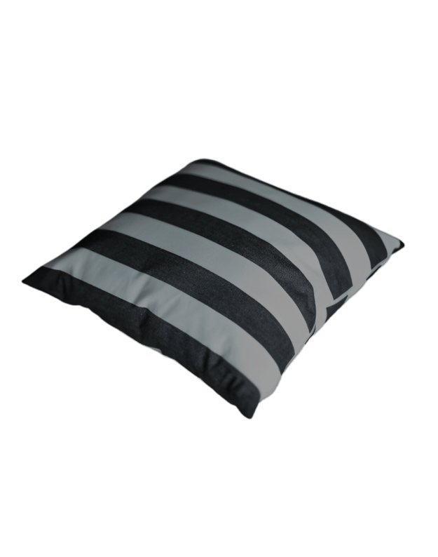 Dryžuota dekoratyvinė pagalvėlė 43x43
